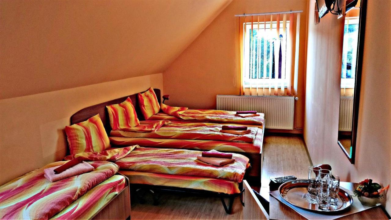Picnic Panzio Bed & Breakfast Lunca de Sus Exterior photo
